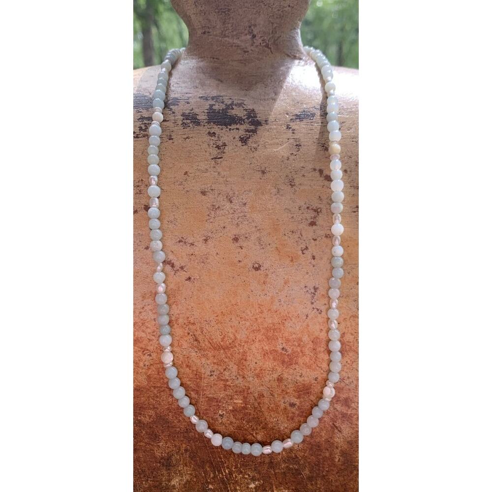 Dainty Sajen Jadeite and Pearl Necklace
